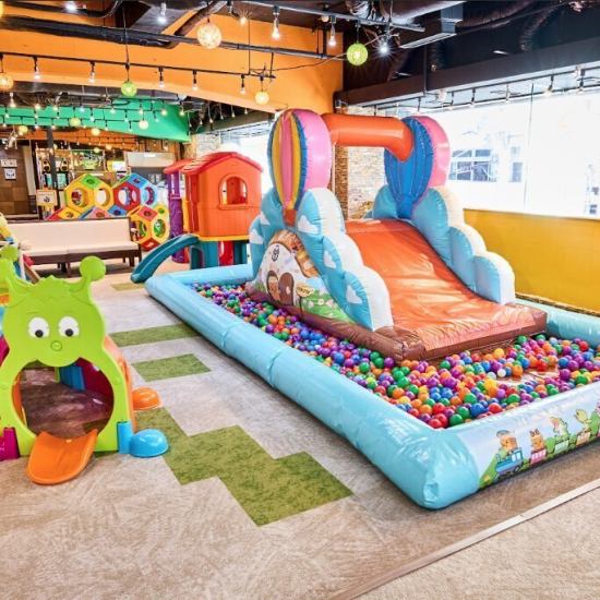 大人も楽しいキッズスペース！べるべるパーク