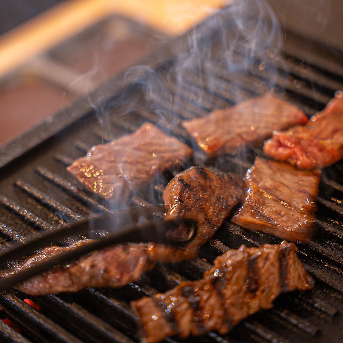 厳選した極上和牛をコスパ良く♪個室で家族でワイワイ楽しめる◎