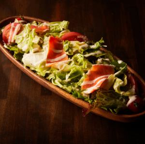 酪梨鮭魚凱撒沙拉(中辣)