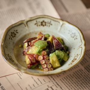 アボカドとタコのマリネ