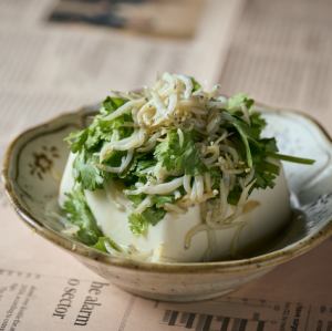 もりもりパクチーしらす