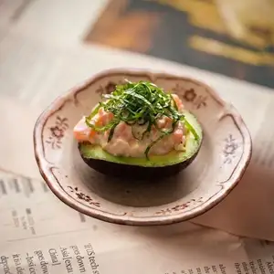 アボカドとサーモンのタルタル