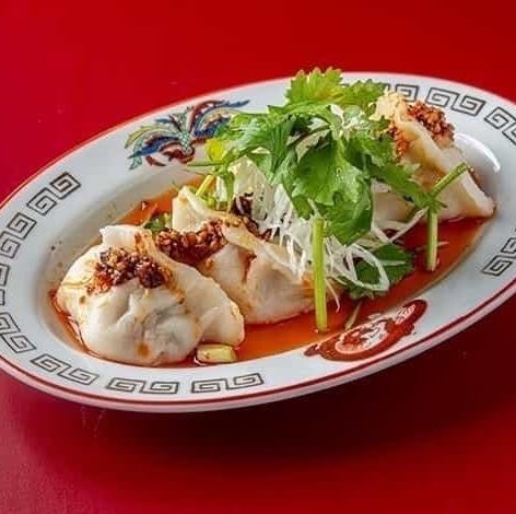 食べる辣油で水餃子