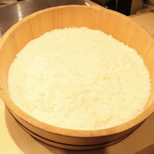 The decisive factor is the sushi rice of human skin