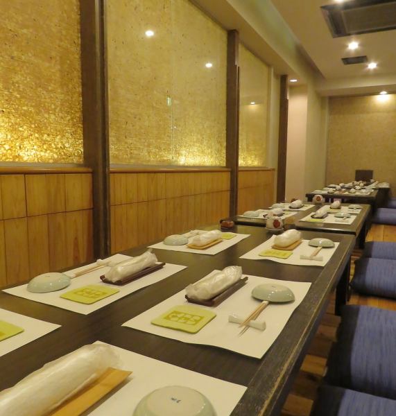 We have a private digging room that can accommodate up to 25 people.Infectious disease countermeasures are taken for the seats in the private rooms, so you can enjoy your meal with peace of mind.
