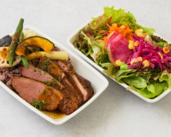 Roasted duck bento (with salad)