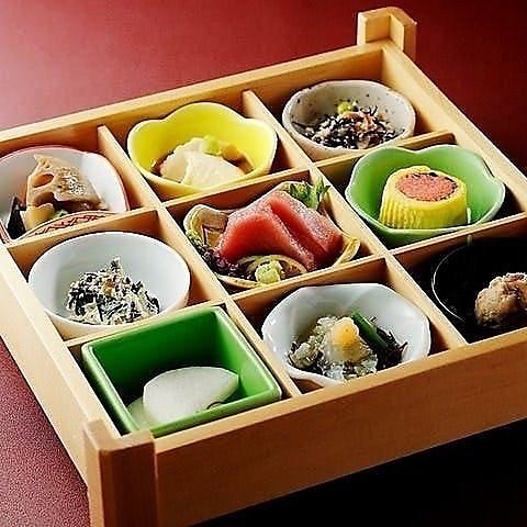 お酒にぴったりのおばんざいも◎