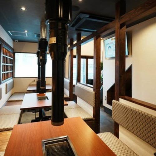 会社宴会や打ち上げに最適な広々空間