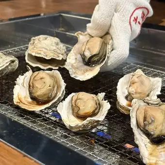 ◆◇For 2 people or more◇◆Weekends and holidays only☆2-hour limit☆All-you-can-eat grilled oysters (last order 30 minutes before closing)