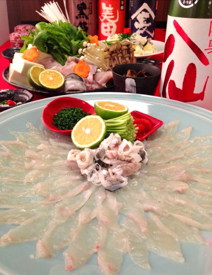Himei的人气餐厅≪Torimasa≫特别注重烹饪和客户服务!!不仅享受烤鸡肉，还享受精致的食物！