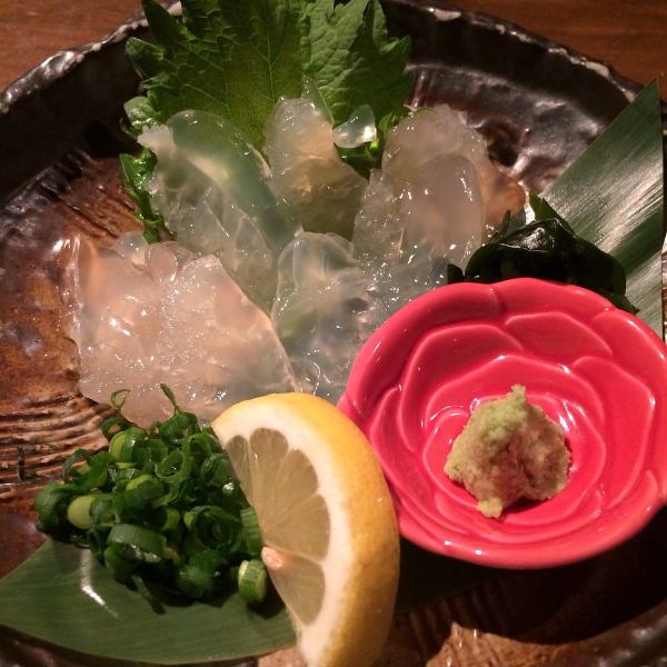 Raw jellyfish sashimi