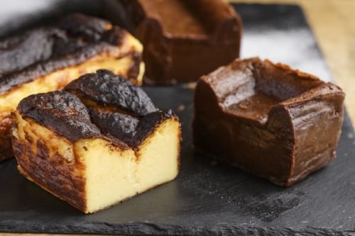 Chocolate terrine & Basque cheesecake SET