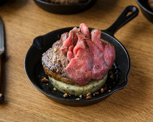 [Staff recommended!] Truffle-scented mashed potatoes and Hokkaido roast beef hamburger