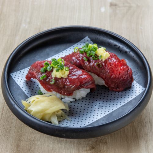 馬刺し赤身（二貫）