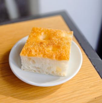 手作りパン（ドリンクオーダーの方のみ）