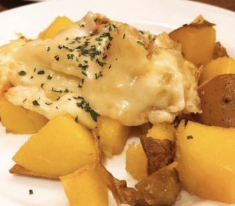 ☆Raclette cheese with Inca no Mezame fries