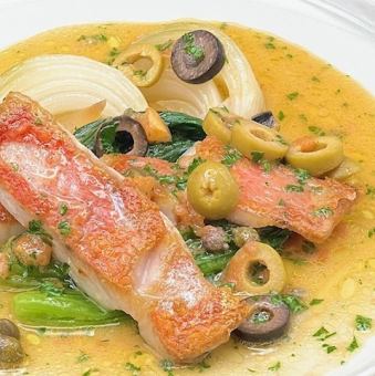 旬魚のパデッラ