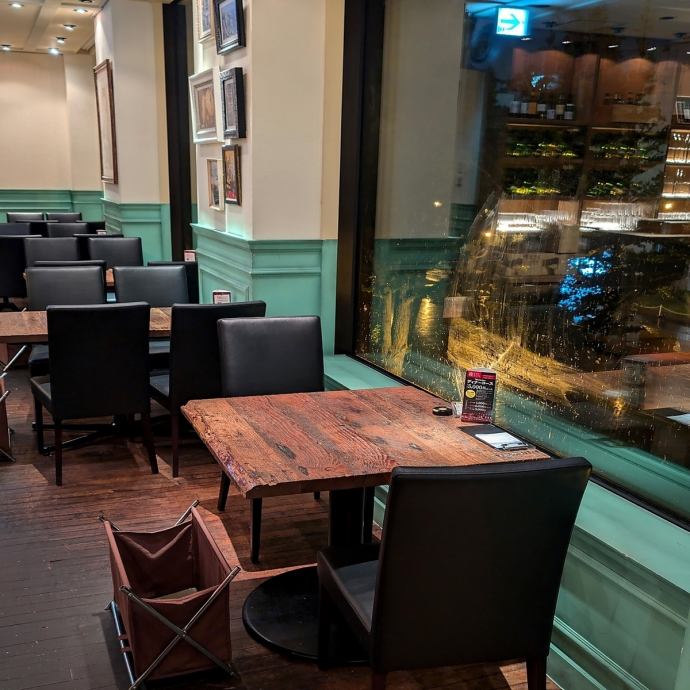 CAFE&BAR Manhattan カフェ&バー マンハッタン【公式】