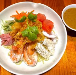 海鮮冷麺特製胡麻タレ～デザート付～