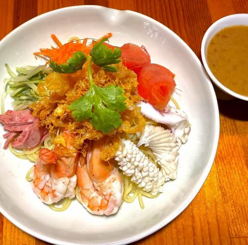 海鮮冷麺特製胡麻タレ～デザート付～