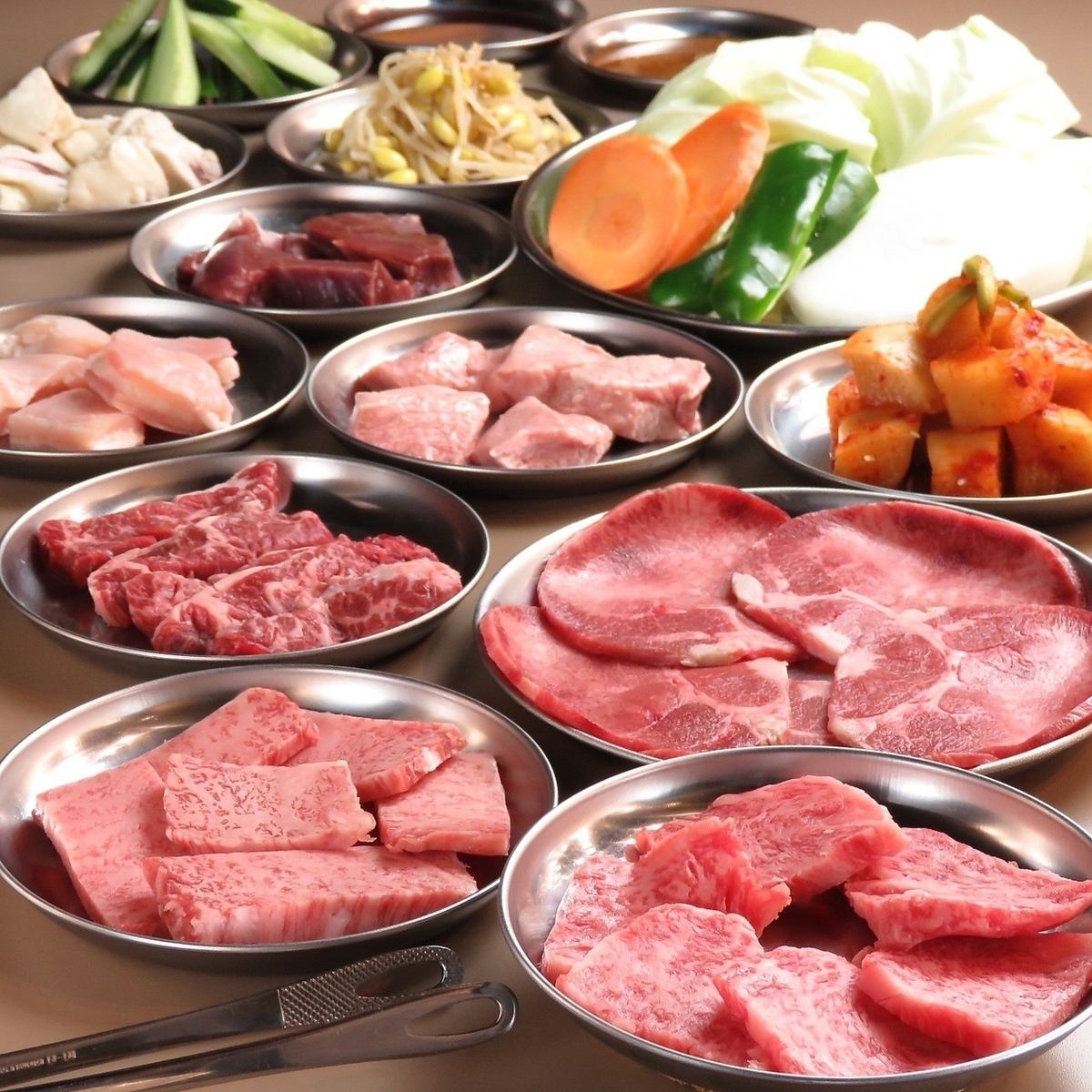 All-you-can-eat high-quality yakiniku and all-you-can-drink from ¥3,480 (excluding tax)