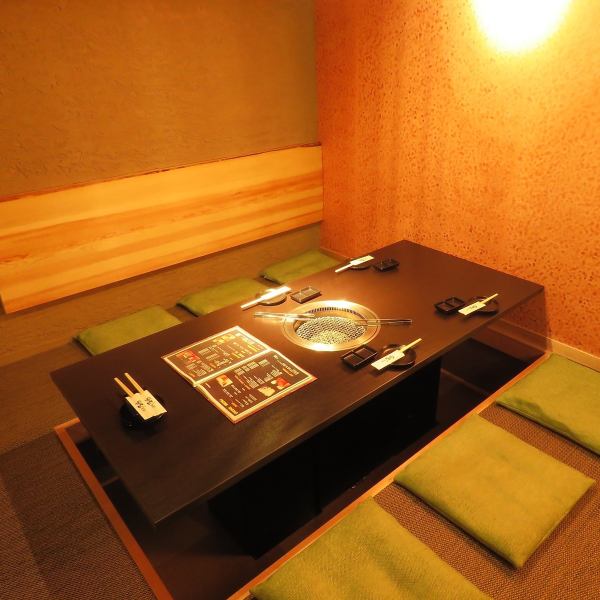 [For banquets ◎] We have a semi-private room for digging, which is ideal for banquets, entertainment, and meals.You can sit comfortably from 12 people to a maximum of 17 people.We will prepare seats according to the number of people.Please contact us when making a reservation.