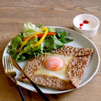 【ガレット】お好きなトッピングをおひとつサービス♪