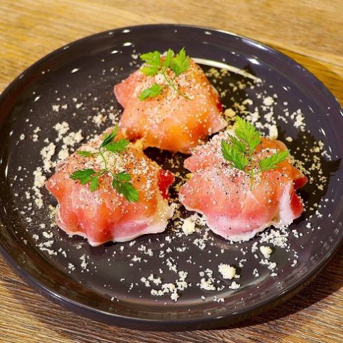 自家製たまごサラダの生ハム巻き　パルメザンチーズかけ