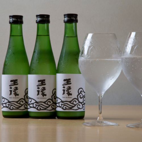 Sparkling sake