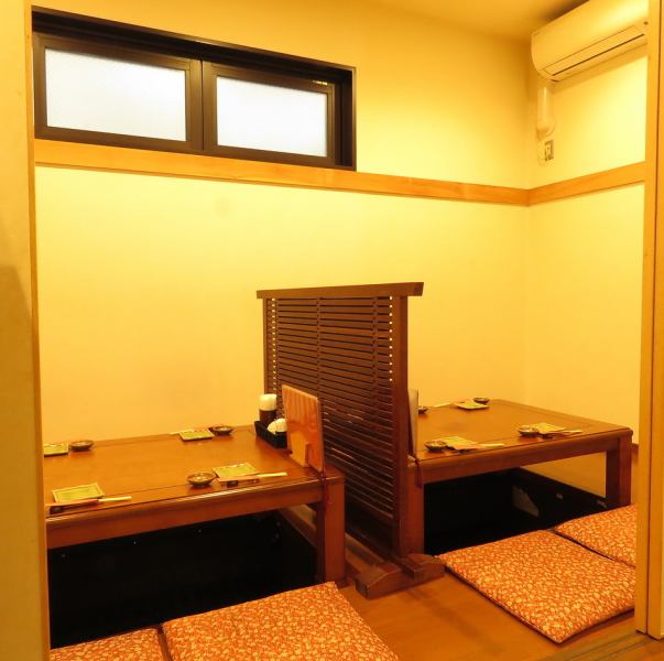 There is also a private room available for up to 10 people in the center of the store.We also support private scenes such as important meals and banquets!