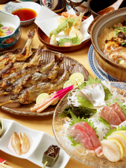 【適合各種宴會！標準套餐共6道菜】使用時令食材的生魚片、天婦羅、火鍋等（含稅3,630日元）