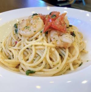 Shrimp and perilla peperoncino