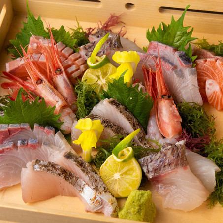 Ebisu course [with seasonal tempura and sashimi] 3500 yen ~