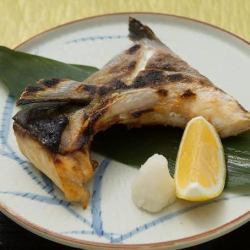 本日のカマ塩焼き