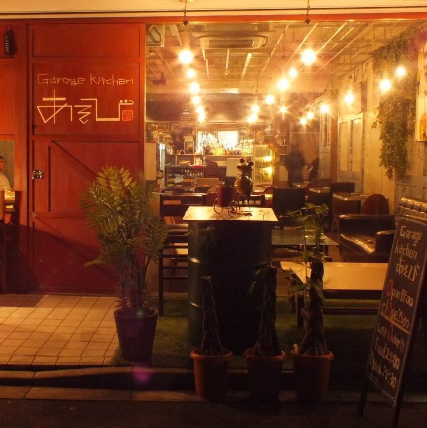 Delicious and delicious Garage in Nishifunabashi Creative food & homemade sweets with confidence