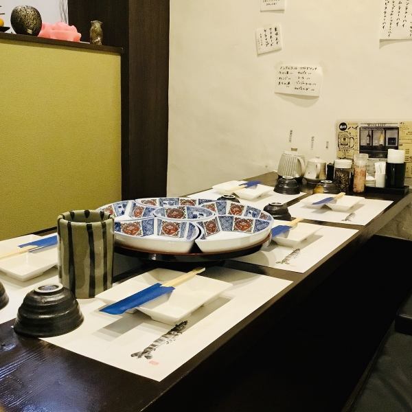 [Peaceful rooms are also available!] There are also private rooms and digging table rooms that can be used slowly by 4 people! Recommended for dining with relatives and special occasions ◎ Fun time with important people Please spend at “Creative Kushiage 隼 10” ♪
