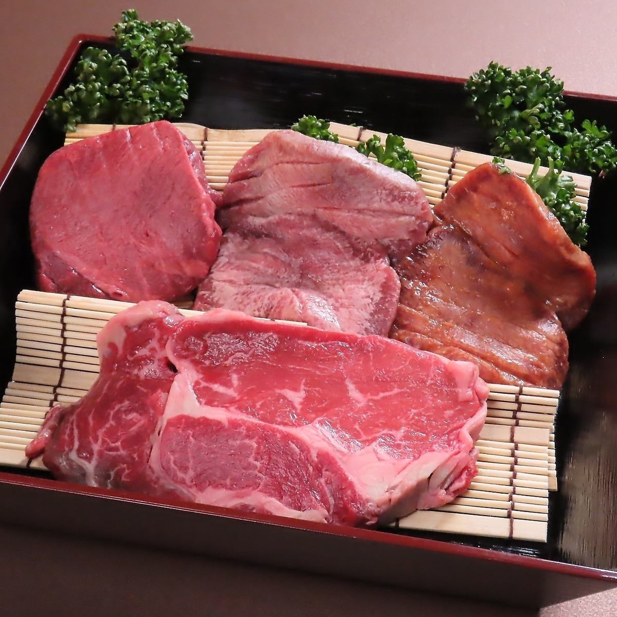 烤肉、牛舌、牛排等自助餐3,980日元起！