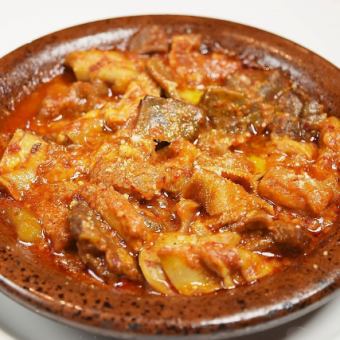 Spicy tomato stew with beef offal