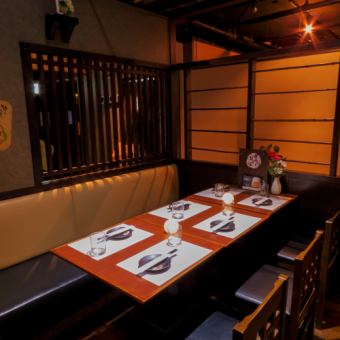 Complete private room recommended for various parties in Ueno.We have private rooms that can be used by small groups of 2 people to large groups.Enjoy a relaxing party and meal in a private room!