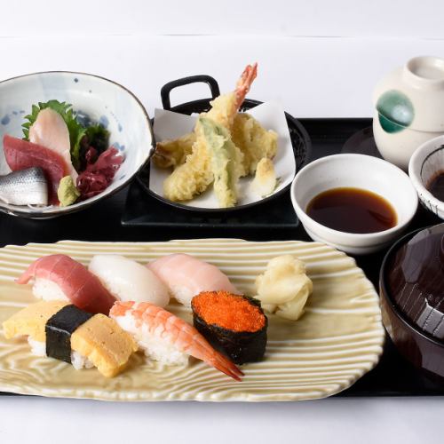 Nigiri tempura and sashimi set meal