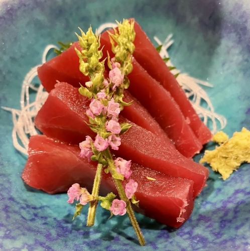 Enjoy fresh fish from the local Odawara fishing port.Enjoy the taste of the season