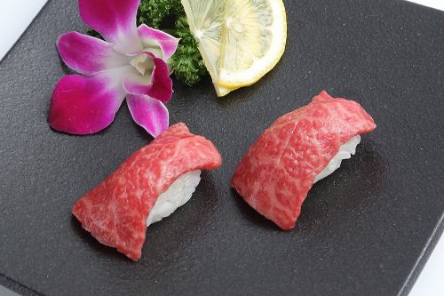 レアステーキ握り（2貫）