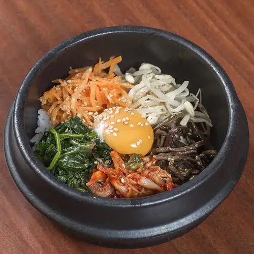 Stone cooked bibimbap