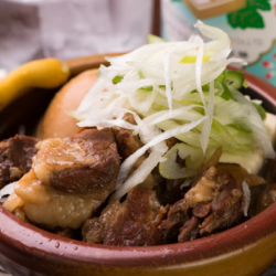 【其の一】名物 牛すじ煮込み