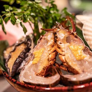 [Single item] Lobster and abalone from 4,400 yen (tax included)