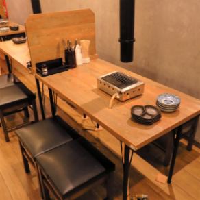 《渋谷　焼肉　駅近》ご利用人数やご要望にお応えします。それぞれのニーズに合わせてお洒落な空間が皆様をおもてなし致します♪明るい雰囲気の店内はお食事が楽しくなること間違いなし◎乾杯は格別♪是非ご利用下さいませ。