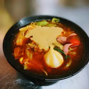 [Our #1 Best Seller] The manager dedicated his life to perfecting this! A hearty Mala Tang with a spicy and numbing broth (includes 2 types of noodles and 2 types of glass noodles)