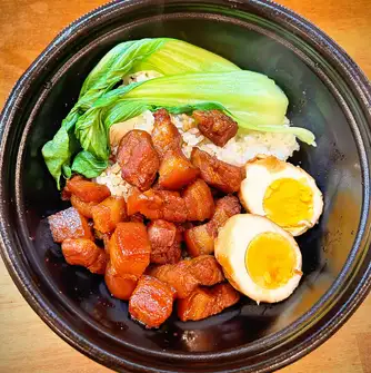 Taiwanese specialty: Lu Rou Fan (braised pork rice)