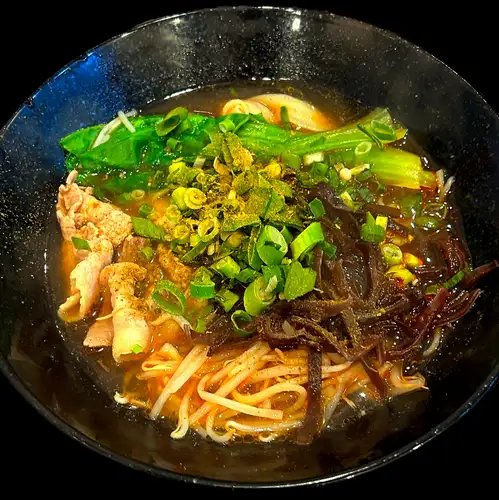 마마도 삭면 [매운 수프 × 장인 기술] 쫄깃한 식감이 버릇이된다! 본고장 사천의 맛