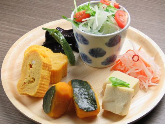 非常超值的日常家常菜3种2饮套餐♪2200日元！